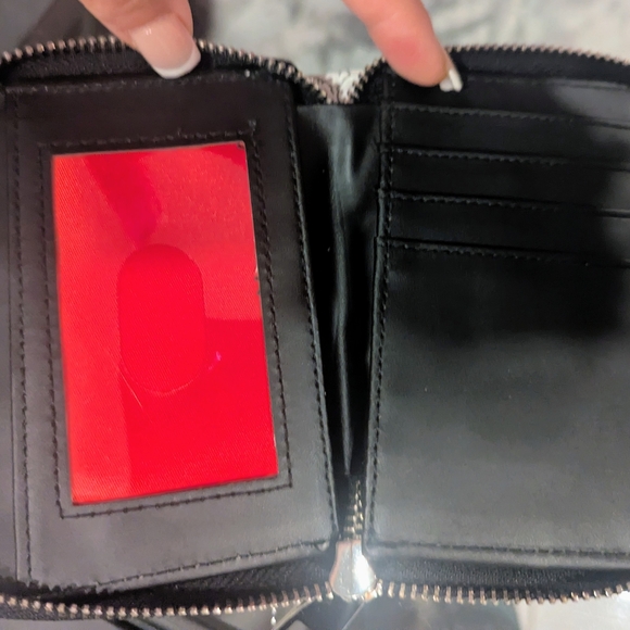 Snoopy Comic Print Pouch - Picture 2 of 2